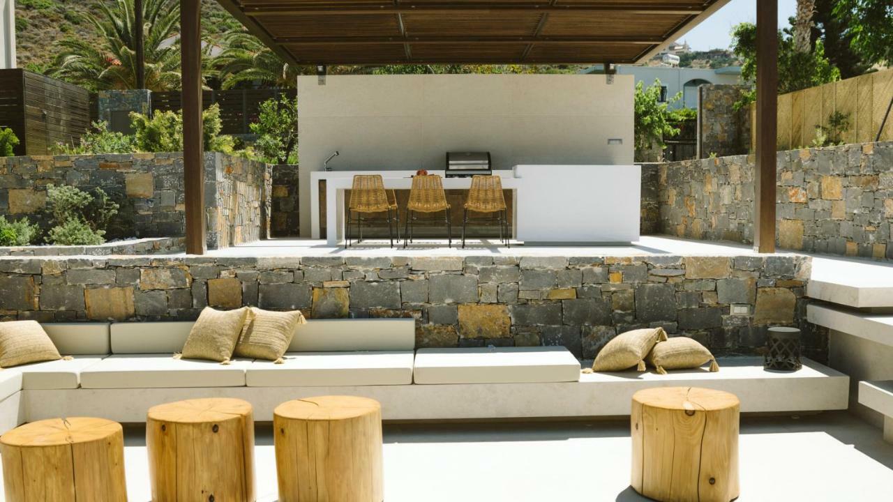 Yades Instyle Villas 莫什劳斯 外观 照片