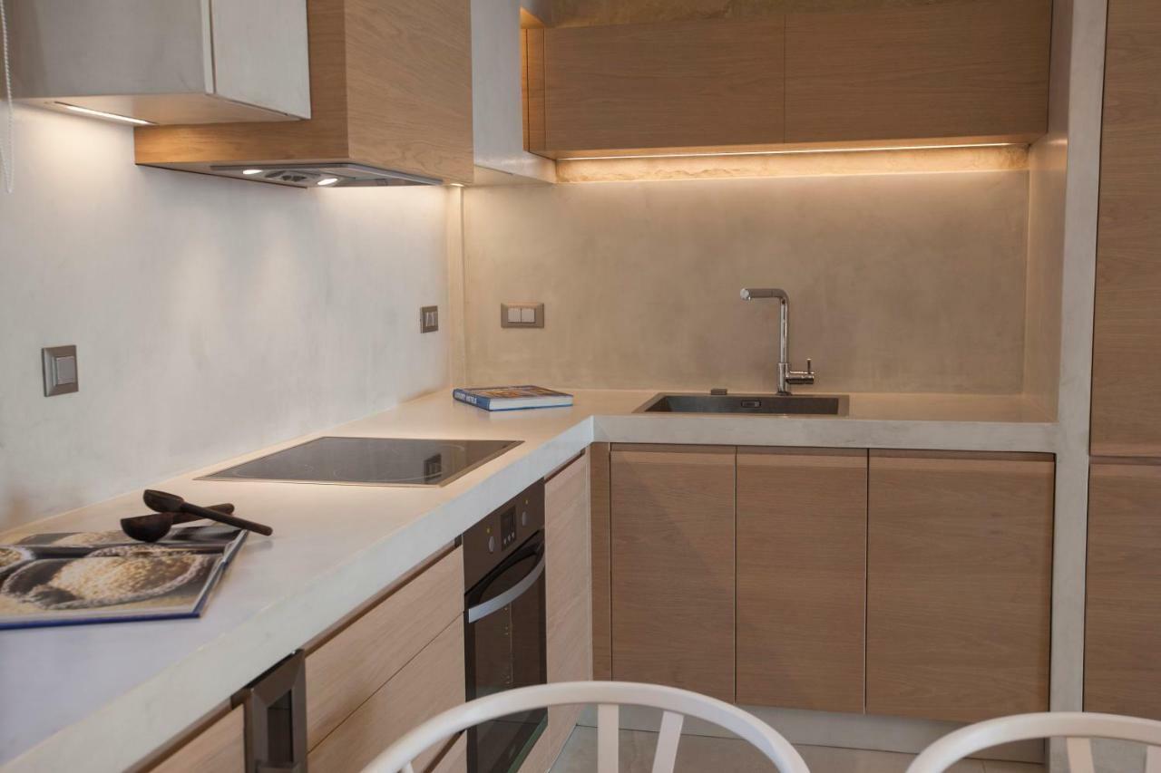 Yades Instyle Villas 莫什劳斯 外观 照片